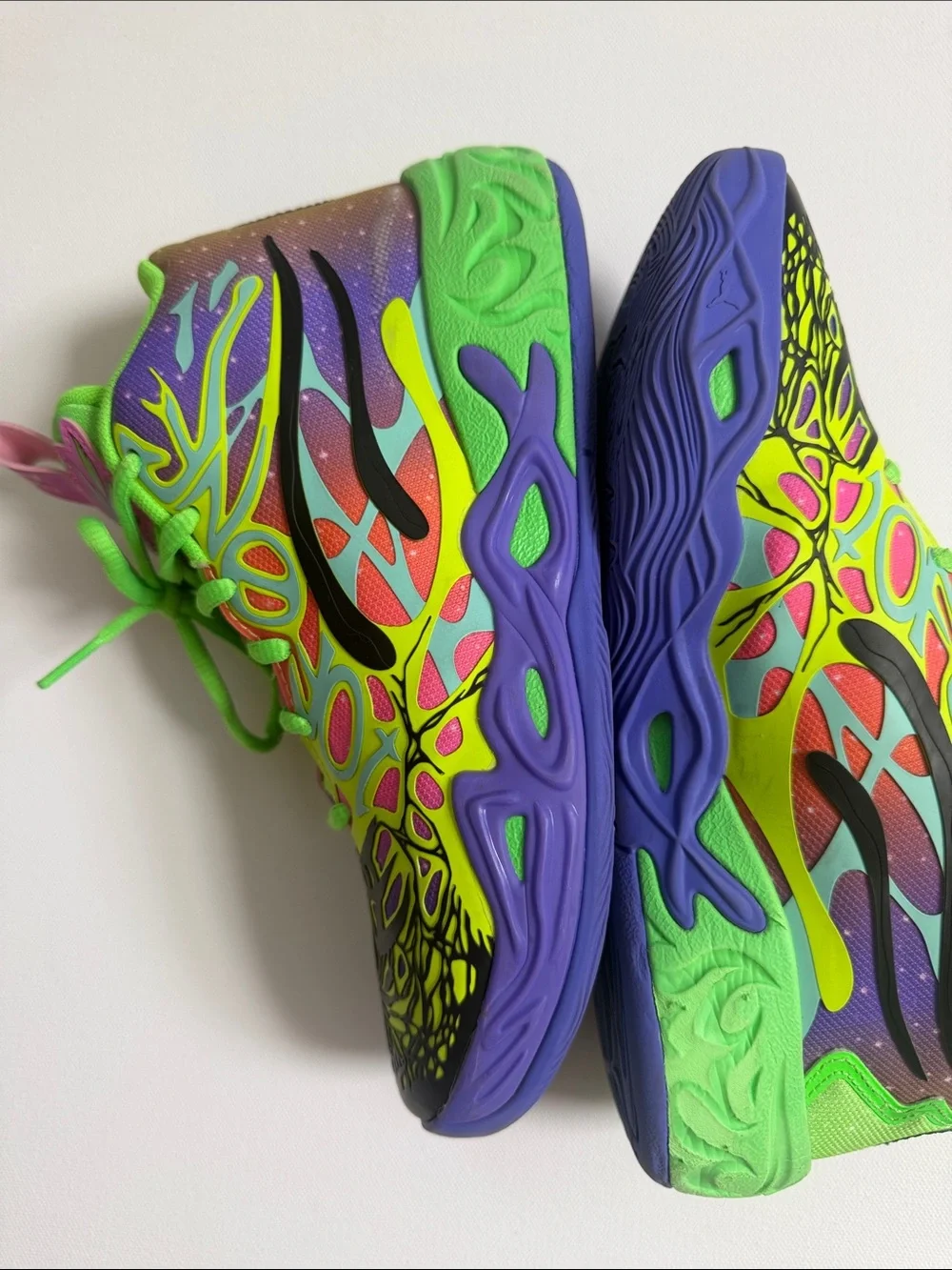 Nike Kids Green Neon Multi-Color Graphic Sneakers
